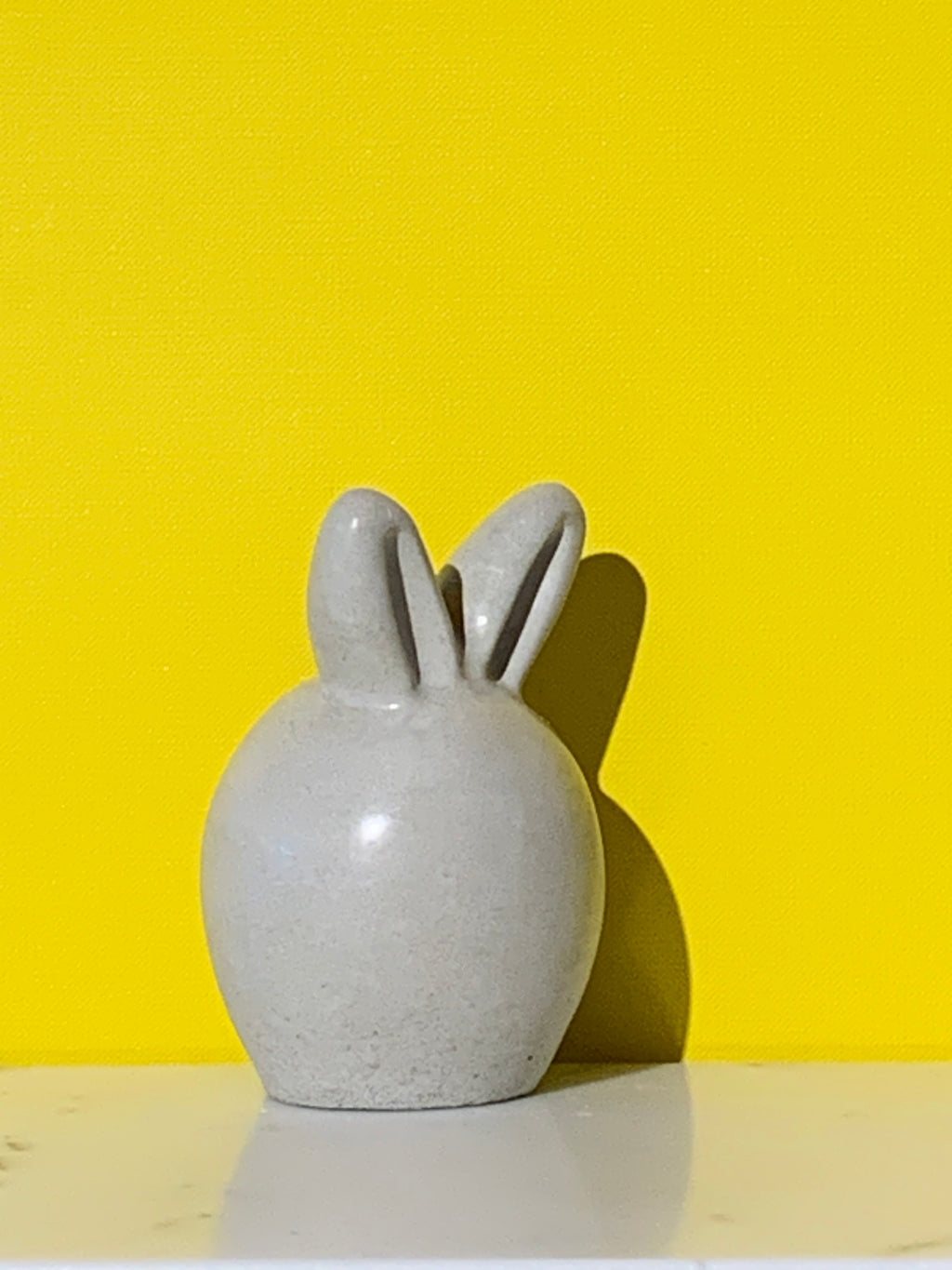 Påskehare mor - betong