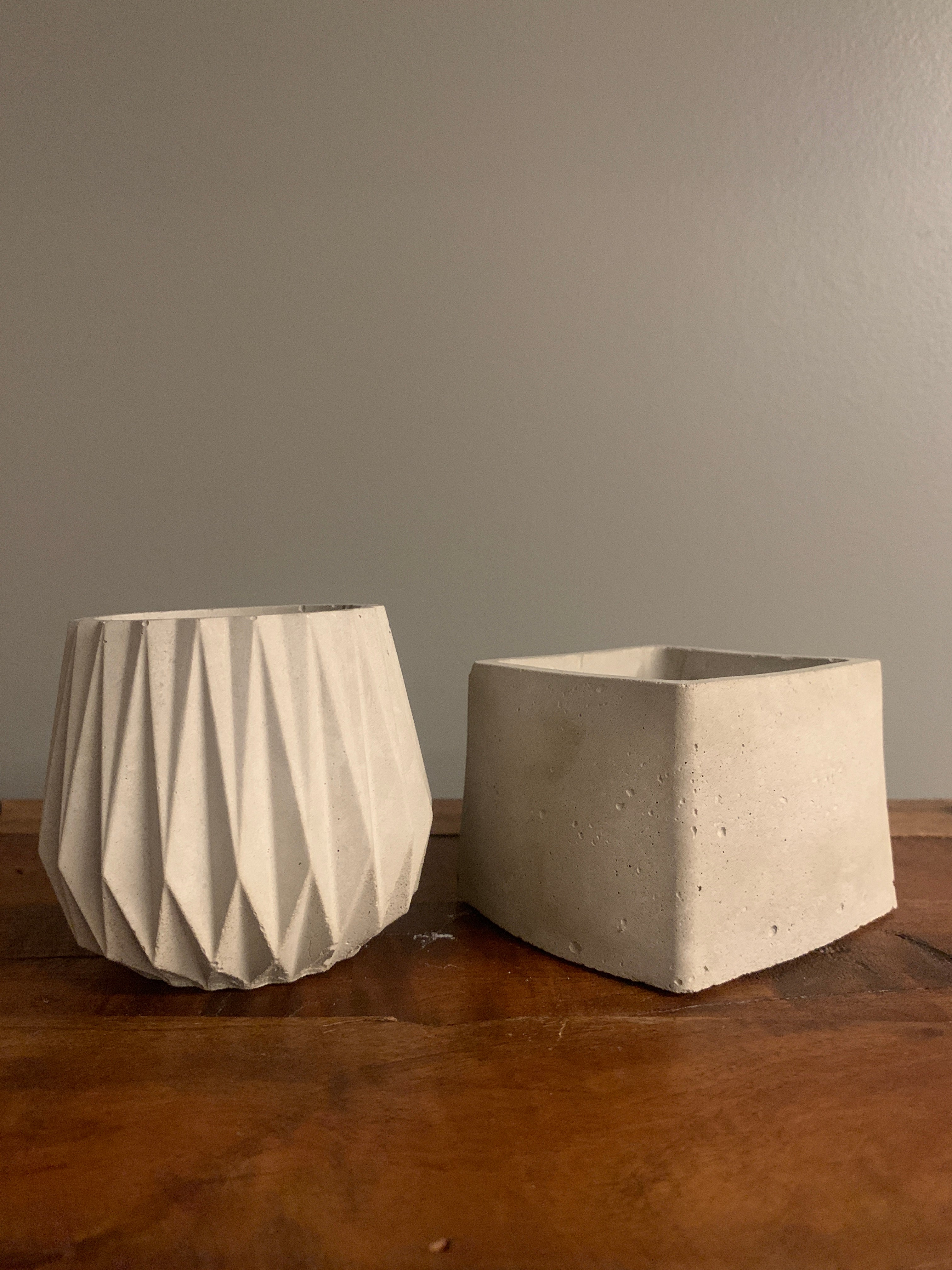 Kantet krukke - betong