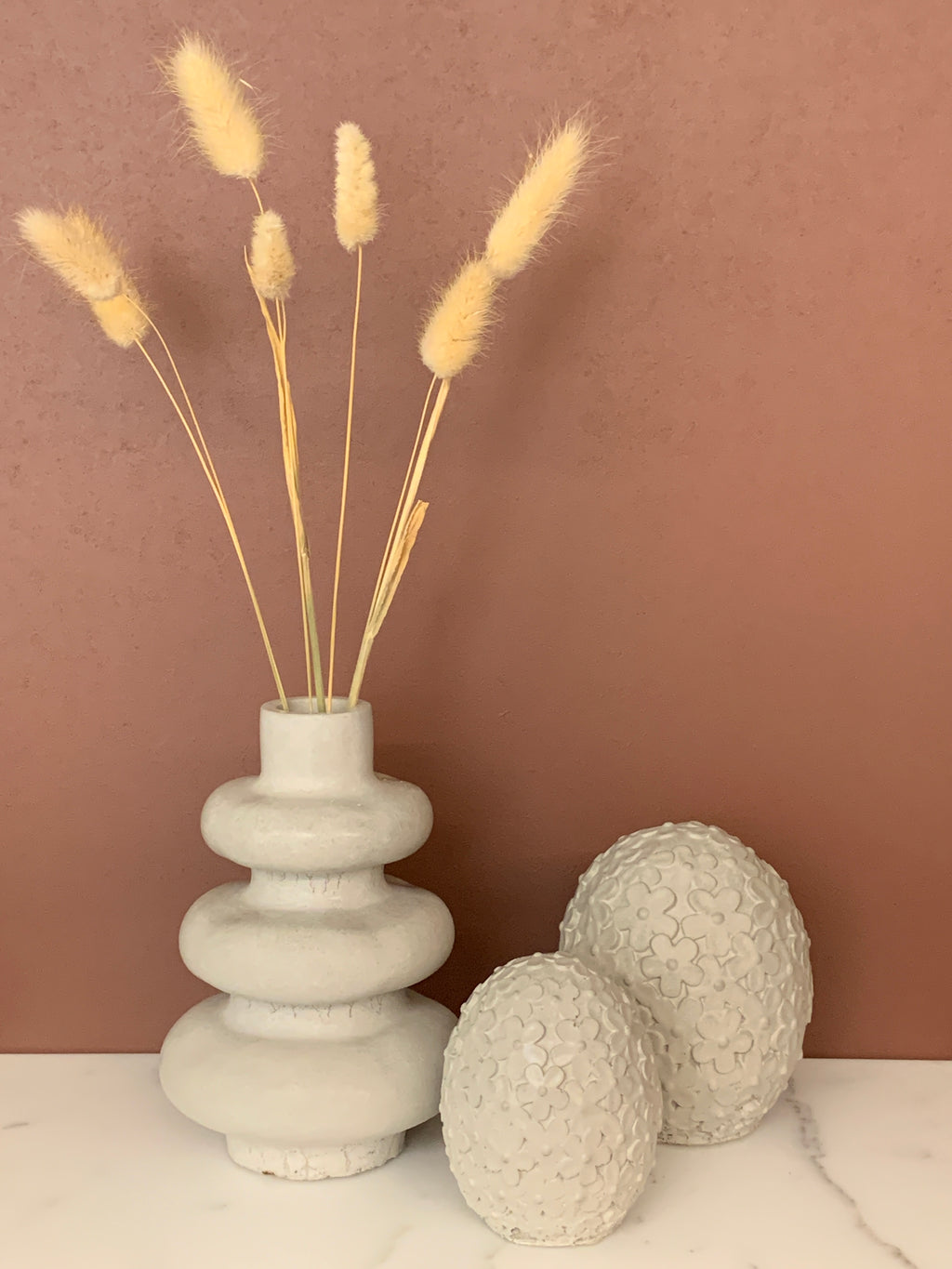 Blomsteregg i betong, lite